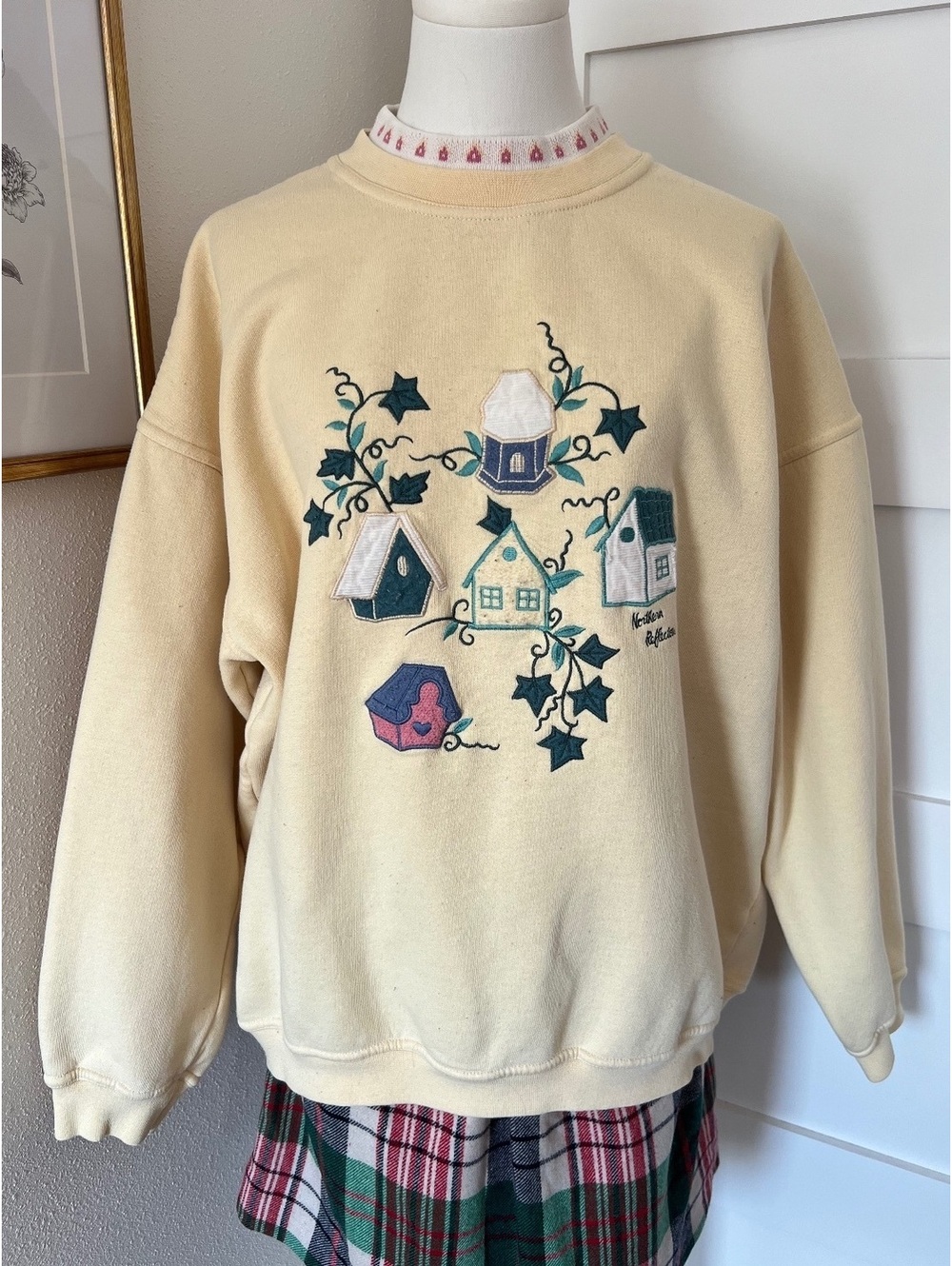 Vintage 90s Northern Reflections Embroidered Sweatshirt